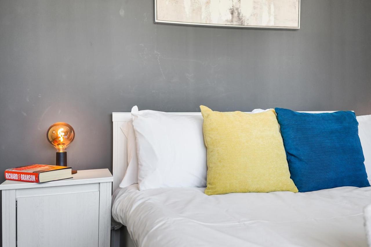 Stay In Cardiff Cathay'S Terrace Apartment ภายนอก รูปภาพ