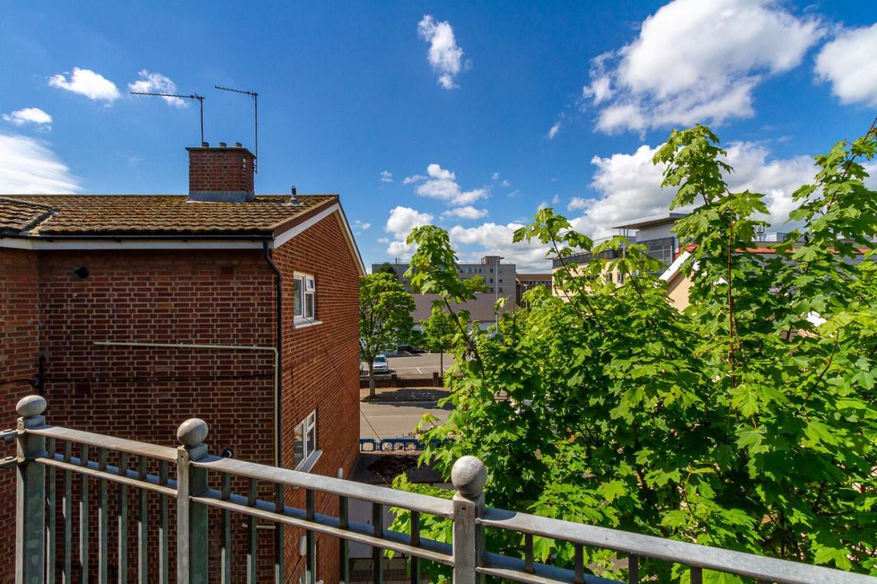 Stay In Cardiff Cathay'S Terrace Apartment ภายนอก รูปภาพ